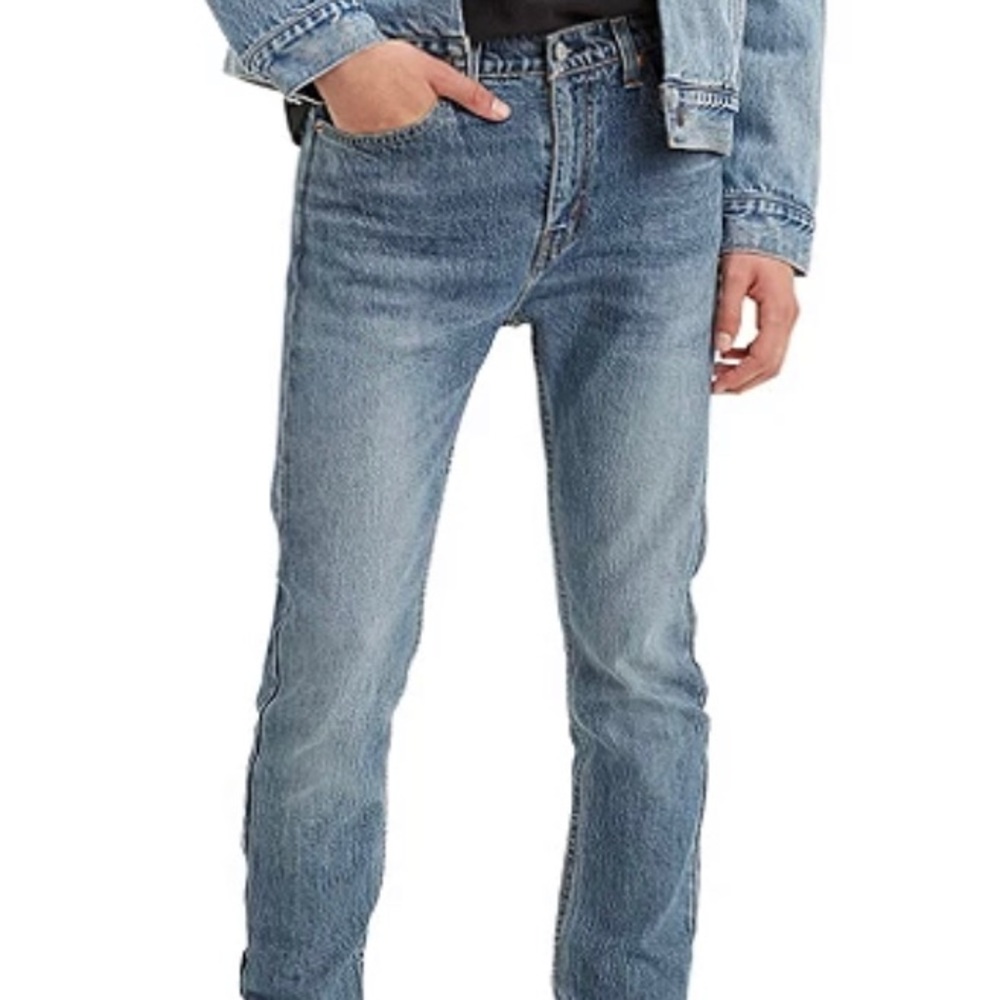 Men’s Levi’s blue jeans